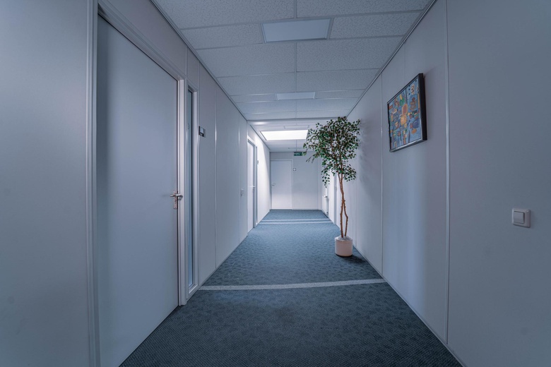 KantoorruimteaanTheemsweg 15<br/> inSpijkenisse KantoorruimteaanTheemsweg 15<br/> inSpijkenisse