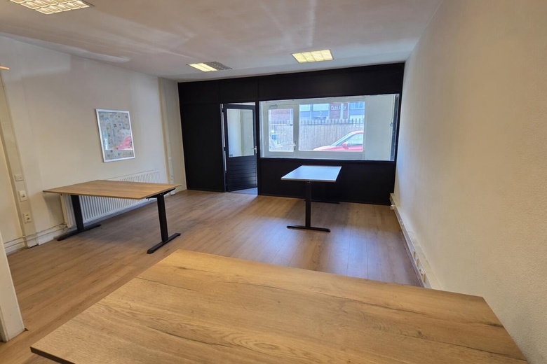BedrijfsruimteaanBreitnerstraat 9<br/> inEindhoven