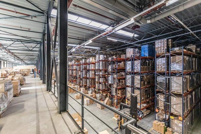 BedrijfsruimteaanShannonweg 82<br/> inBotlek Rotterdam