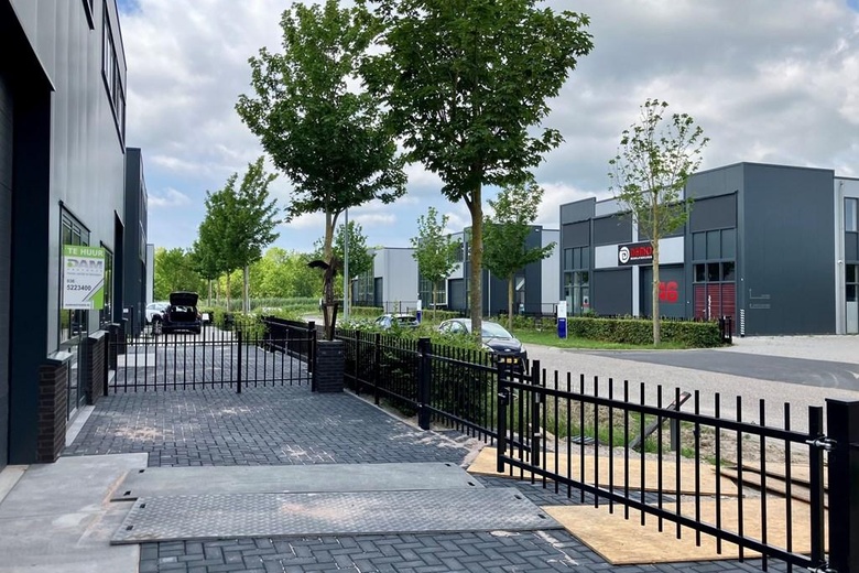 BedrijfsruimteaanLandauer 47<br/> inZeewolde BedrijfsruimteaanLandauer 47<br/> inZeewolde