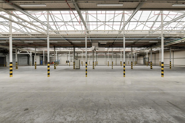 BedrijfsruimteaanIndustriedwarsweg 7<br/> inEtten-Leur BedrijfsruimteaanIndustriedwarsweg 7<br/> inEtten-Leur
