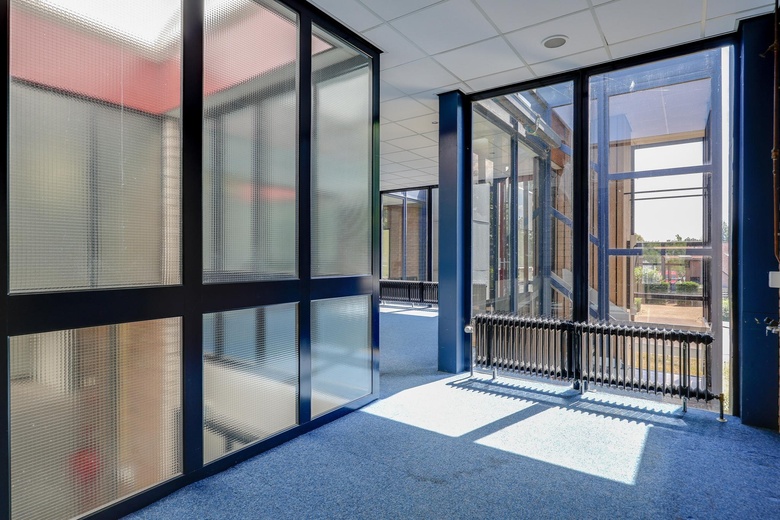 BedrijfsruimteaanDe Steiger 215<br/> inAlmere