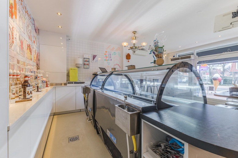 HorecaaanDennenlaan 65<br/> inZwanenburg