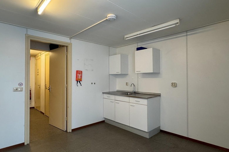 WinkelruimteaanSlijkstraat 37<br/> inWeesp WinkelruimteaanSlijkstraat 37<br/> inWeesp