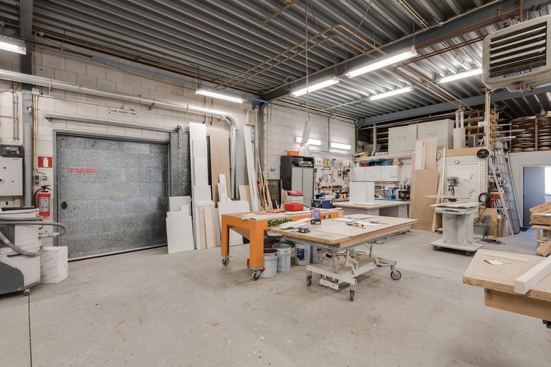 BedrijfsruimteaanVan der Heydenstraat 4<br/> inWinterswijk