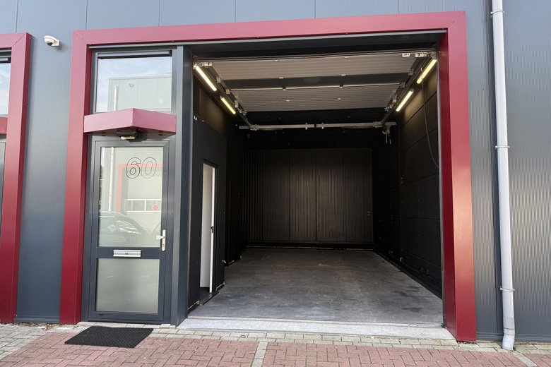 BedrijfsruimteaanSteenbakkerij 60<br/> inNieuwerkerk aan den IJssel