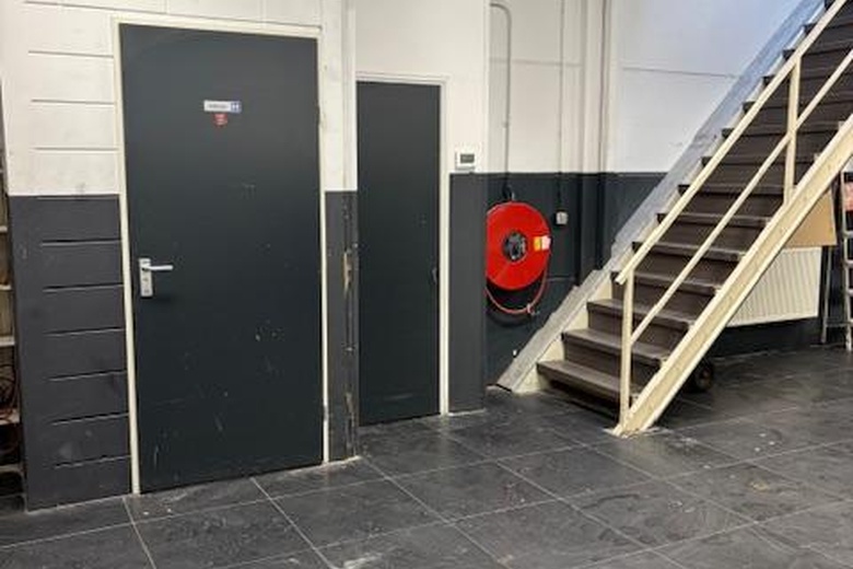 BedrijfsruimteaanDriemanssteeweg 624<br/> inRotterdam BedrijfsruimteaanDriemanssteeweg 624<br/> inRotterdam