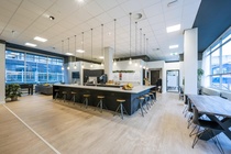 Bekijk foto 6 van eenheid 1 aan de Schipluidenlaan 4 in Amsterdam