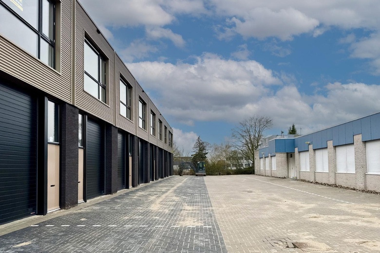 BedrijfsruimteaanHoutkopersstraat 6 E<br/> inZwijndrecht BedrijfsruimteaanHoutkopersstraat 6 E<br/> inZwijndrecht