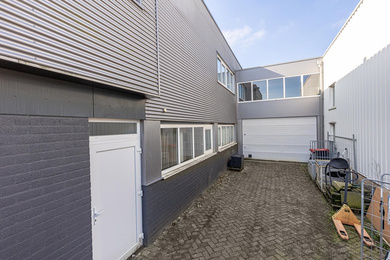 Bedrijfsruimteaande Maas 25 - 27<br/> inBest