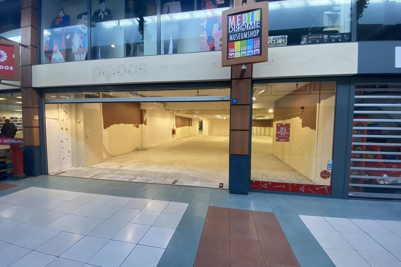 WinkelruimteaanPassage Molenpoort 33<br/> inNijmegen WinkelruimteaanPassage Molenpoort 33<br/> inNijmegen