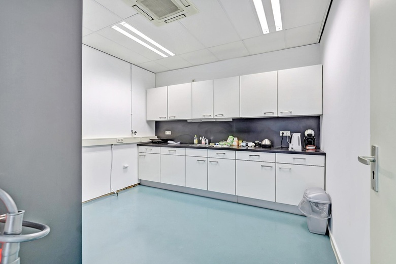 KantoorruimteaanJan van Galenstraat 41<br/> inSchiedam KantoorruimteaanJan van Galenstraat 41<br/> inSchiedam