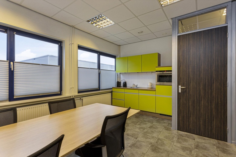 KantoorruimteaanCelsiusweg 18 e<br/> inElst KantoorruimteaanCelsiusweg 18 e<br/> inElst