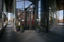 Bekijk foto 3 van Rijswijkseplein 786