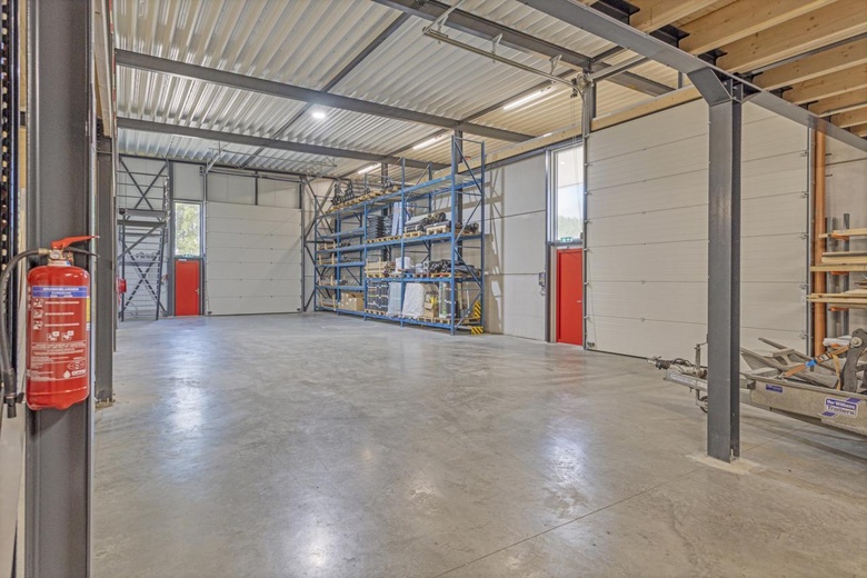 BedrijfsruimteaanDaniëlsweg 16<br/> inHeinkensand