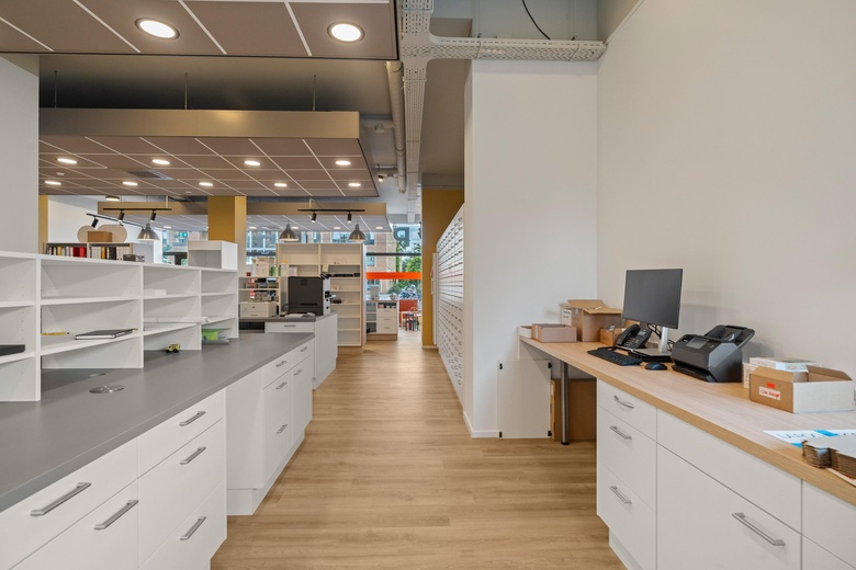 WinkelruimteaanBos en Lommerweg 361<br/> inAmsterdam