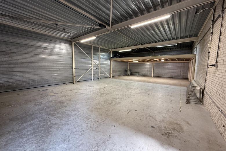 BedrijfsruimteaanGrotenoord 5<br/> inHendrik-Ido-Ambacht BedrijfsruimteaanGrotenoord 5<br/> inHendrik-Ido-Ambacht