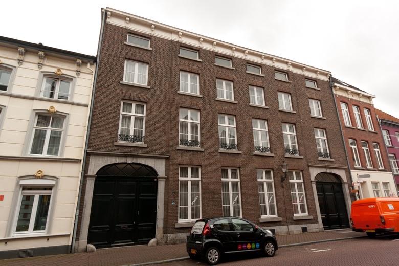 KantoorruimteaanSwalmerstraat 44 .<br/> inRoermond KantoorruimteaanSwalmerstraat 44 .<br/> inRoermond