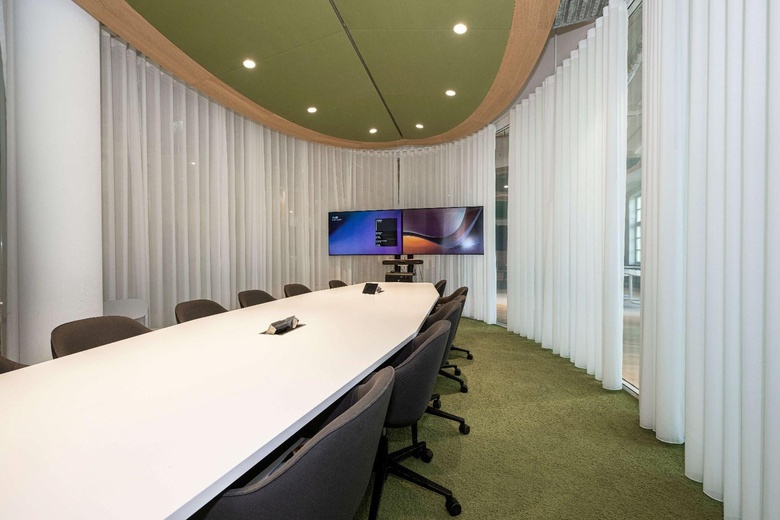 KantoorruimteaanBurg. de Hesselleplein 31<br/> inHeerlen KantoorruimteaanBurg. de Hesselleplein 31<br/> inHeerlen