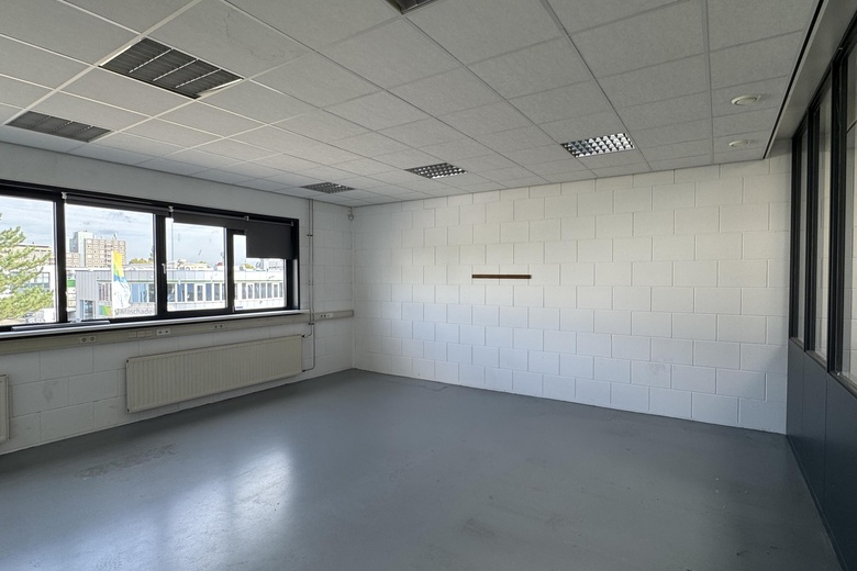 BedrijfsruimteaanRooseveltstraat 14 M<br/> inLeiden