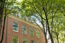 Bekijk foto 3 van Spuistraat 2