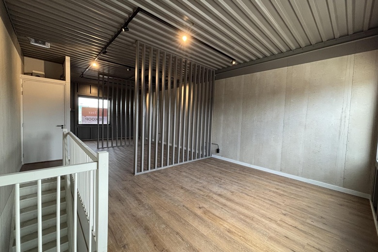 BedrijfsruimteaanHarmoniestraat 31<br/> inVelsen