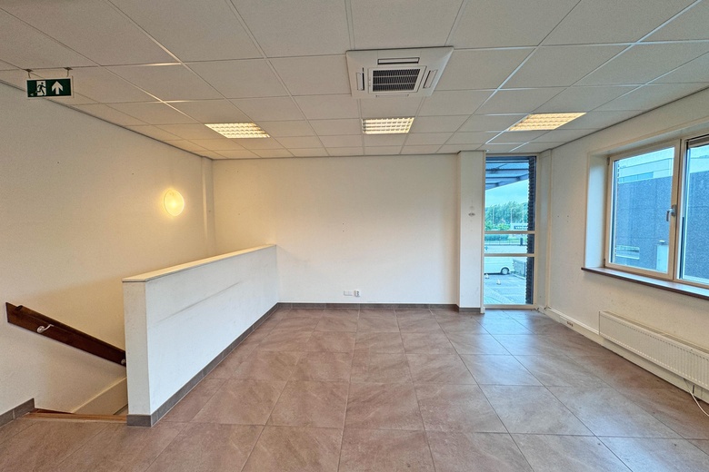 BedrijfsruimteaanAugustapolder 8<br/> inBarendrecht