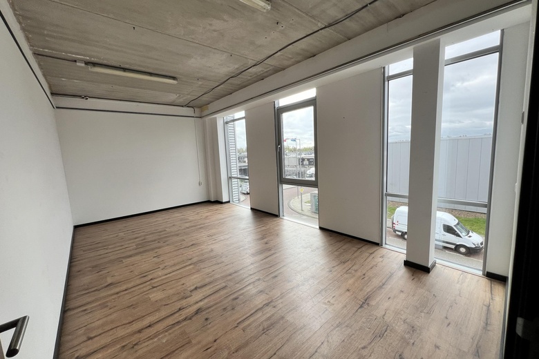 BedrijfsruimteaanTijnmuiden 85<br/> inAmsterdam