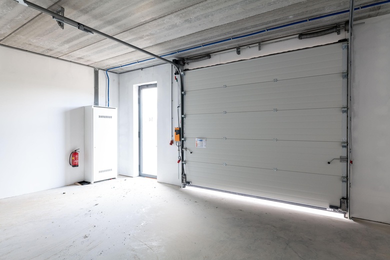 BedrijfsruimteaanAndersonweg 2 17<br/> inHellevoetsluis