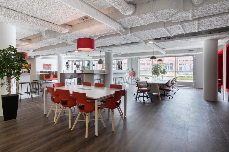 KantoorruimteaanStationsplein 13<br/> inAmersfoort