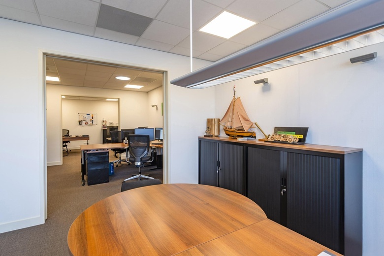 BedrijfsruimteaanAmbachtsweg 52 b<br/> inHuizen