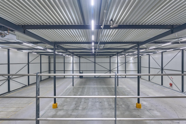 BedrijfsruimteaanDoornhoek 3765<br/> inVeghel BedrijfsruimteaanDoornhoek 3765<br/> inVeghel