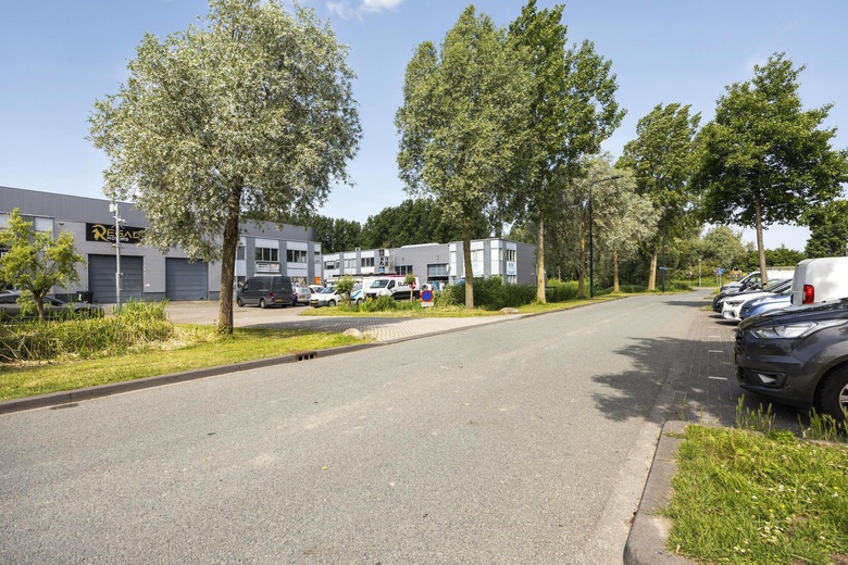 BedrijfsruimteaanKampenringweg 19<br/> inGouda BedrijfsruimteaanKampenringweg 19<br/> inGouda