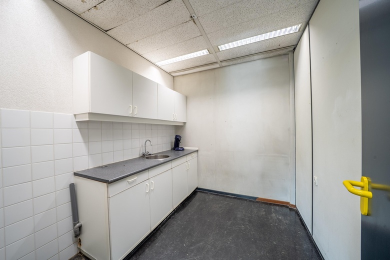 KantoorruimteaanNewtonweg 1<br/> inHarderwijk KantoorruimteaanNewtonweg 1<br/> inHarderwijk