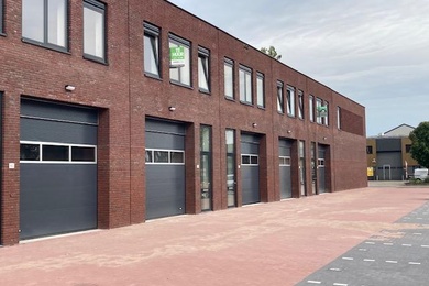 Bekijk foto 2 van Staringlaan 14 E Bekijk foto 2 van Staringlaan 14 E