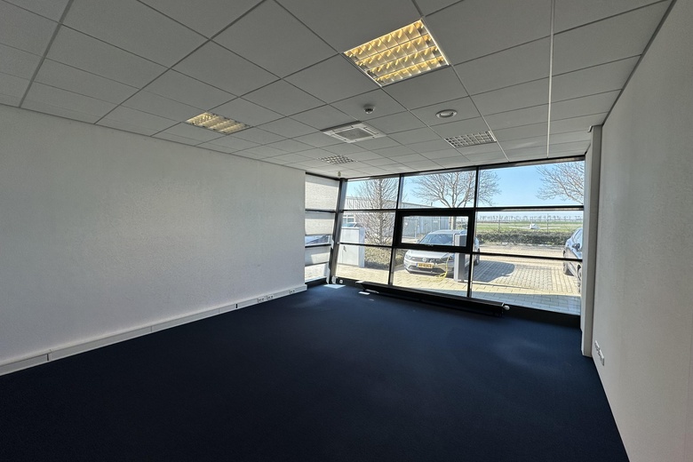 KantoorruimteaanEmoeweg 5<br/> inLelystad KantoorruimteaanEmoeweg 5<br/> inLelystad