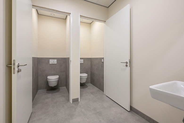 BedrijfsruimteaanHavenstraat 80 b<br/> inHuizen