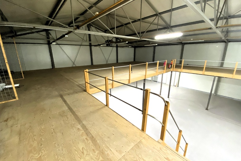 BedrijfsruimteaanMachineweg 14 a<br/> inNederhorst den Berg