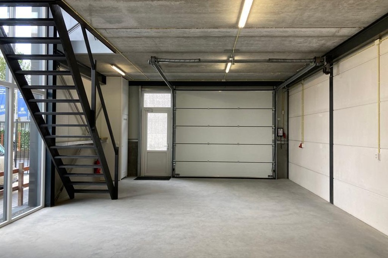 BedrijfsruimteaanA. Hofmanweg 34 E<br/> inHaarlem BedrijfsruimteaanA. Hofmanweg 34 E<br/> inHaarlem