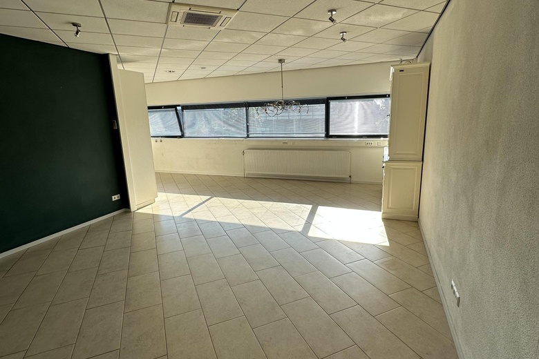 BedrijfsruimteaanFrankweg 37<br/> inNieuw-Vennep