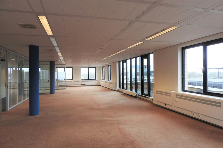 KantoorruimteaanVijzelmolenlaan 2<br/> inWoerden