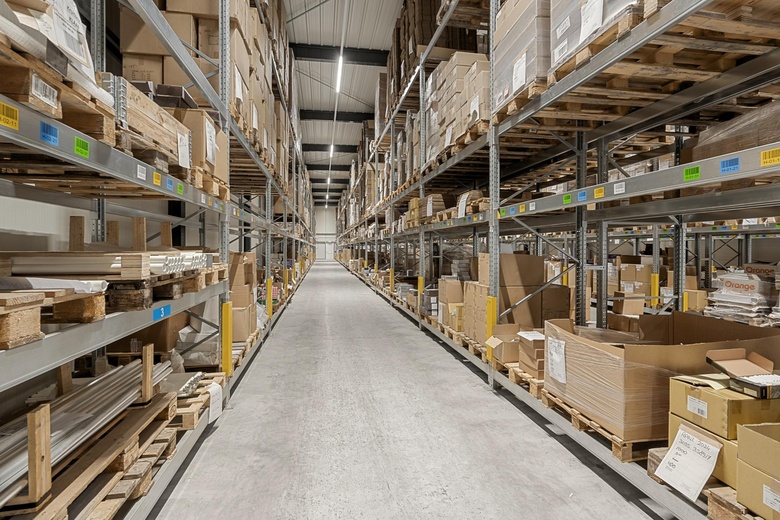 BedrijfsruimteaanUtrechtsestraatweg 220<br/> inRhenen