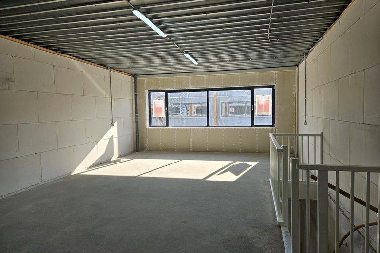 BedrijfsruimteaanIndustrieweg 12 M<br/> inZoeterwoude BedrijfsruimteaanIndustrieweg 12 M<br/> inZoeterwoude