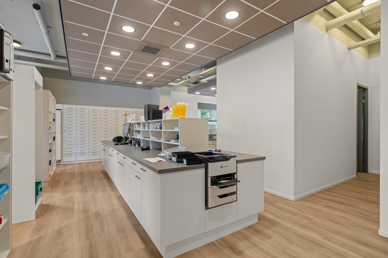 WinkelruimteaanBos en Lommerweg 361<br/> inAmsterdam