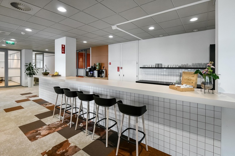KantoorruimteaanVelperweg 76<br/> inArnhem KantoorruimteaanVelperweg 76<br/> inArnhem