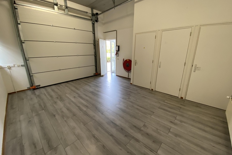 BedrijfsruimteaanSchoepenweg 51 I<br/> inLelystad