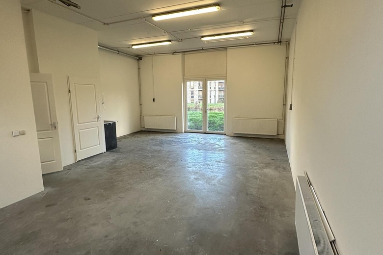 BedrijfsruimteaanVennestraat 11 Q<br/> inLisse BedrijfsruimteaanVennestraat 11 Q<br/> inLisse