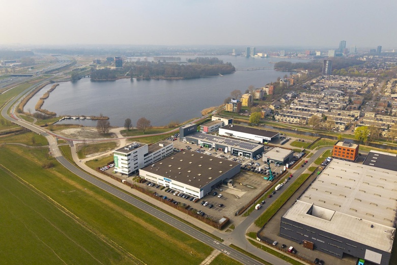 BedrijfsruimteaanVeluwezoom 15<br/> inAlmere BedrijfsruimteaanVeluwezoom 15<br/> inAlmere