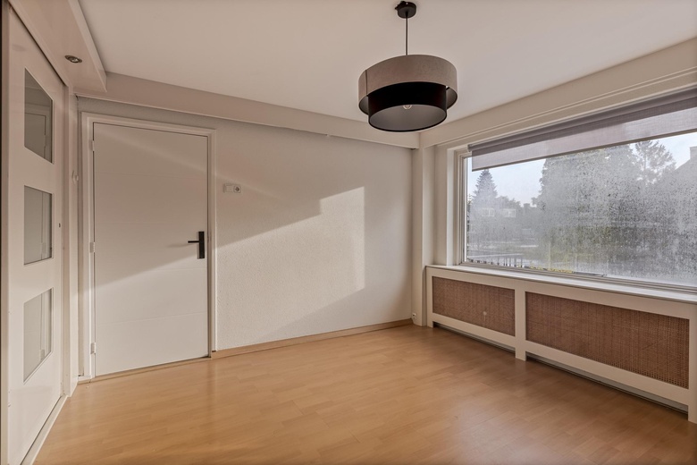 Bedrijfsruimteaanvan Renesseweg 19<br/> inEindhoven Bedrijfsruimteaanvan Renesseweg 19<br/> inEindhoven