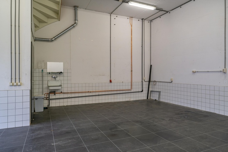 BedrijfsruimteaanXenonstraat 61<br/> inAlmere